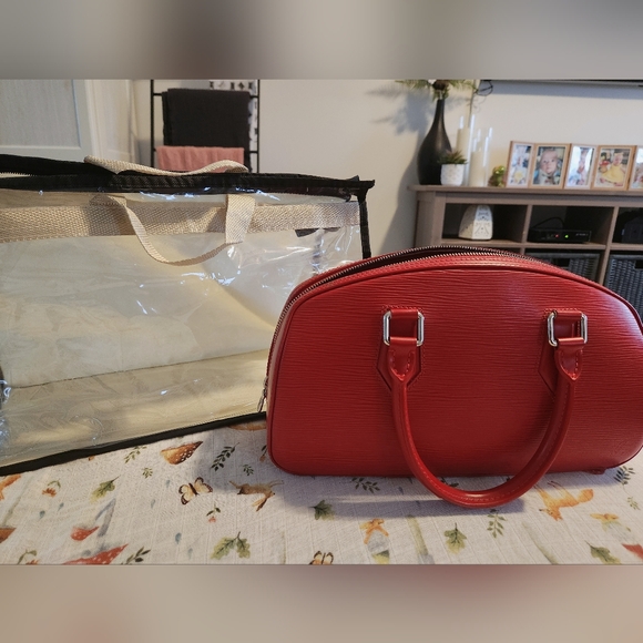 Authentic Louis Vuitton epi Jasmin red handbag - Picture 9 of 9